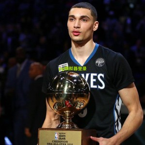 全票传奇，百名记者一致认可，登贝莱与亚马尔共创金球奖历史