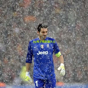 罗马诺独家揭秘，顶级球星夏季转会内幕，多家豪门布局2025新赛季